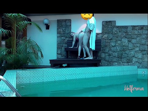 ❤️ Estro invitas servistinon al la naĝejo, sed ne povis rezisti varmegon ☑ Anala video ĉe eo.pornpicslove.ru ﹏